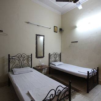 Hotel Roxy Dx, New Delhi 2